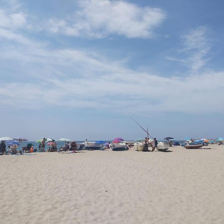 Baix A Mar Lägenhet Torredembarra Exteriör bild